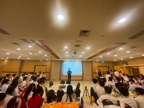 LINE_ALBUM_114-1第二屆僑生迎新_250822_4.jpg