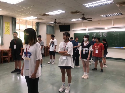 LINE_ALBUM_迎新活動_250828_7.jpg