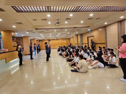 LINE_ALBUM_迎新活動_250828_79.jpg