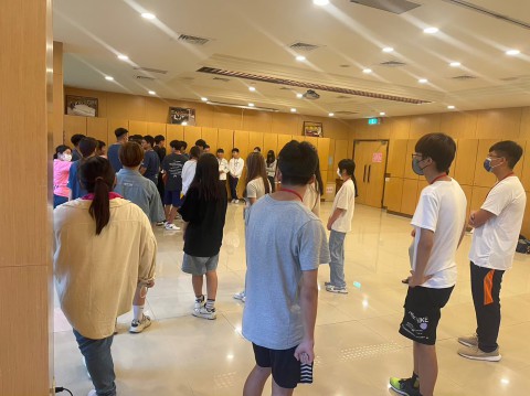 LINE_ALBUM_迎新活動_250828_26.jpg