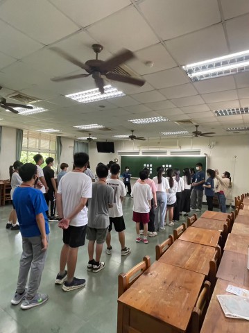 LINE_ALBUM_迎新活動_250828_29.jpg