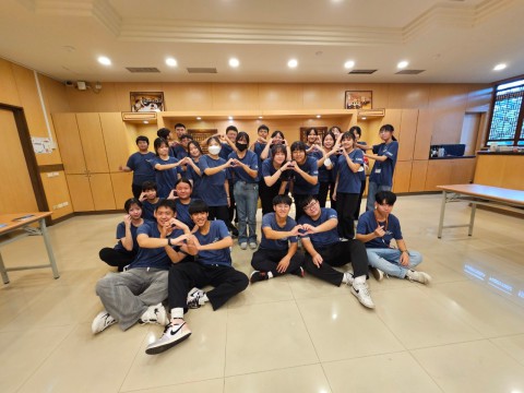 LINE_ALBUM_迎新活動_250828_54.jpg