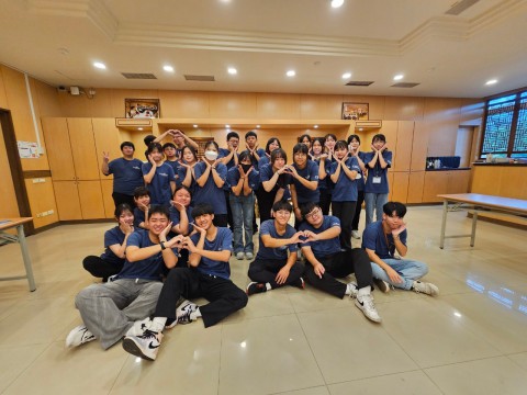 LINE_ALBUM_迎新活動_250828_57.jpg