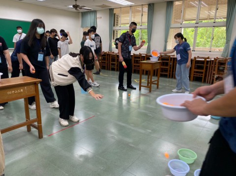 LINE_ALBUM_112學年度迎新活動-遊戲_230816_106.jpg