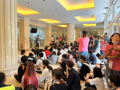 LINE_ALBUM_112學年度迎新活動-散場與合照_230816_19.jpg