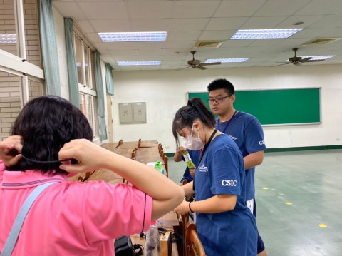 LINE_ALBUM_112學年度迎新活動-報到與開場_230816_17.jpg