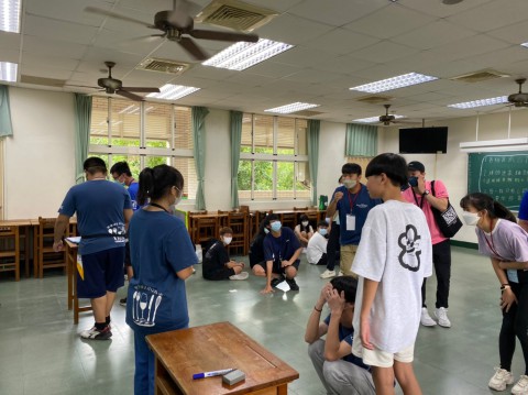 LINE_ALBUM_112學年度迎新活動-遊戲_230816_134.jpg