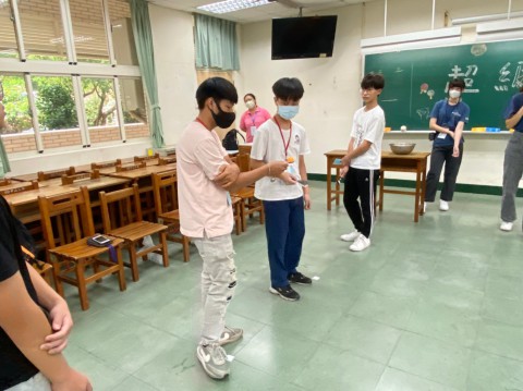 LINE_ALBUM_112學年度迎新活動-遊戲_230816_50.jpg