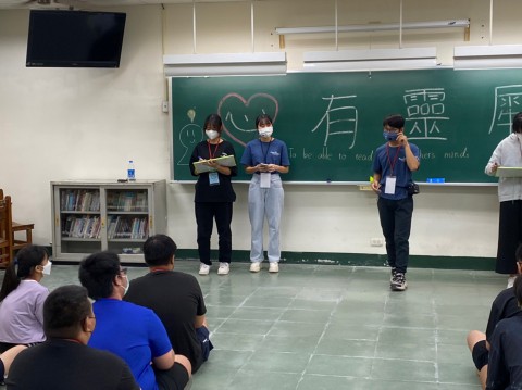 LINE_ALBUM_112學年度迎新活動-遊戲_230816_36.jpg