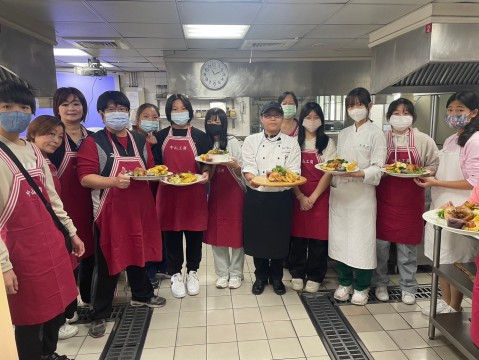 LINE_ALBUM_20241221聖誕節親子活動_250102_102.jpg